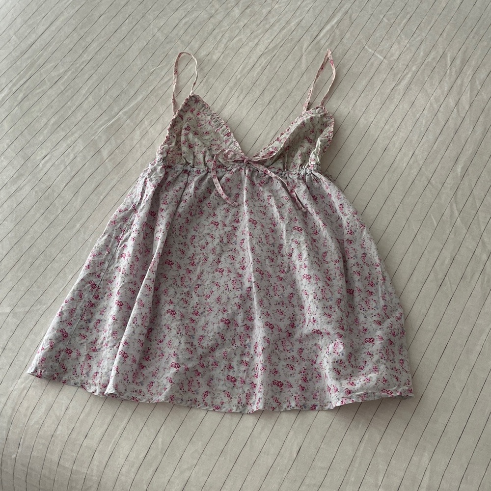 Shabby Chic Vintage Tank - Picture 3 of 7